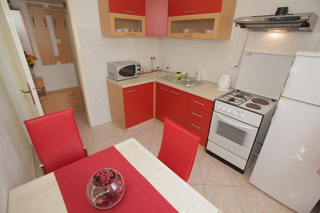 Holiday home Stone House Ernest