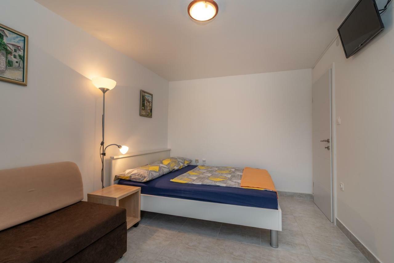 Holiday home Stone House Ernest Trogir