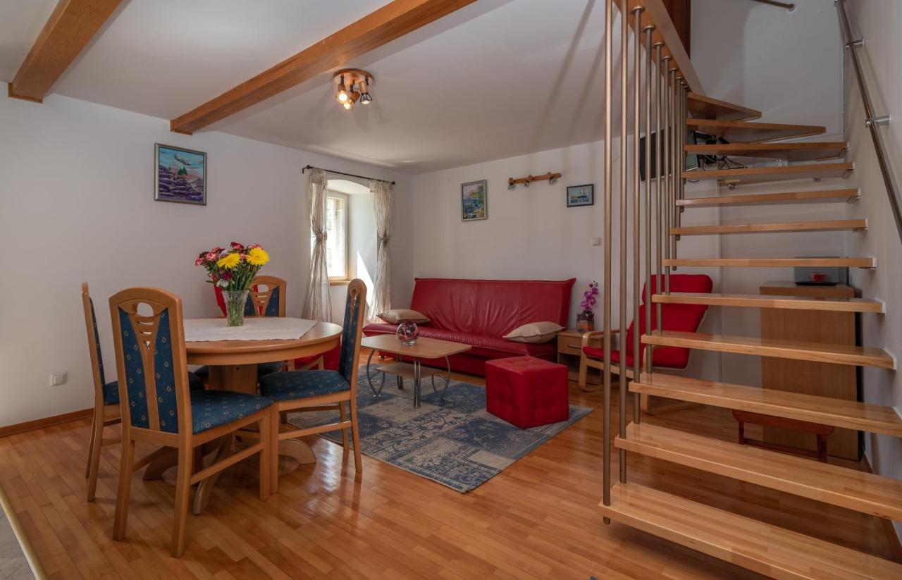 Holiday home Stone House Ernest Trogir